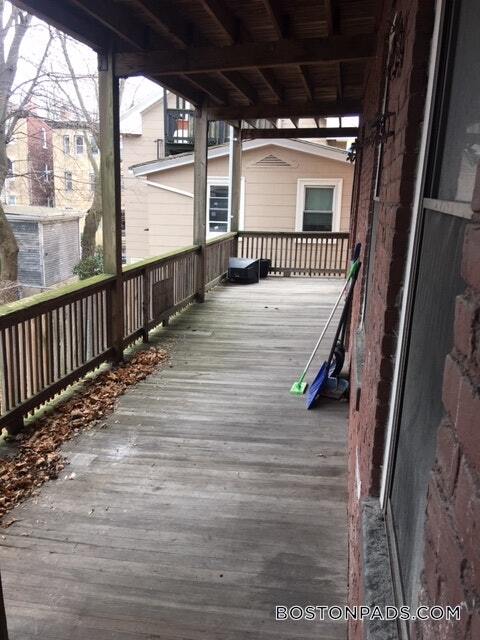 Foto del edificio - 3148 Washington St