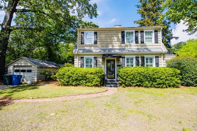 Building Photo - Stunning 3 Bedroom, 2.5 Bath in the Lake K...