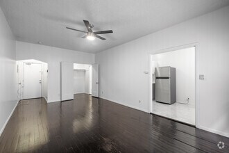 Studio - 500SF - Living Space - Valdamour Apartments