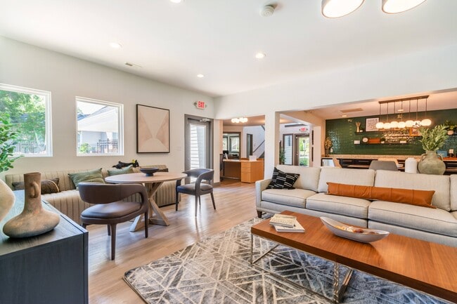 Foto del edificio - Hawthorne at Oak Ridge