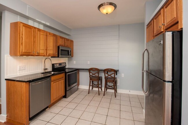 Building Photo - 1439 Route 9P C