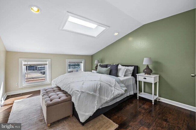 Foto del edificio - 926 W Pratt St