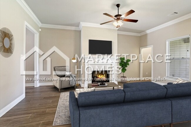 Building Photo - 462 Lake Breeze Dr