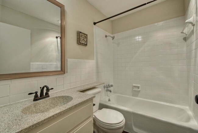 Foto del edificio - 11928 Stonehollow Dr