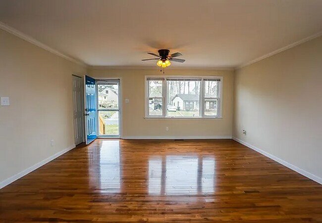 Foto del edificio - 6104 Belrun Ct