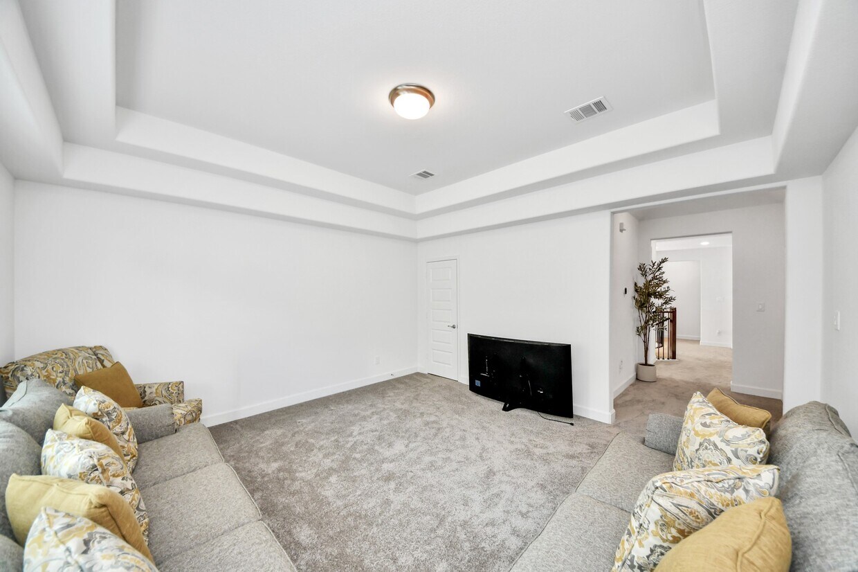 Building Photo - 3527 Highcliffe Dr