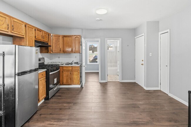 Foto del edificio - 391 Rivet St