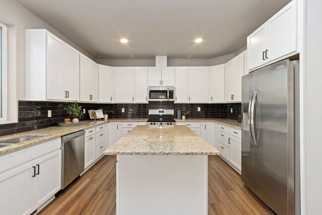 Foto del edificio - 7578 Little Fox Ln