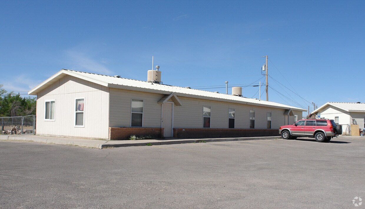 7849 West Dr, El Paso, TX 79915 Apartments in El Paso, TX