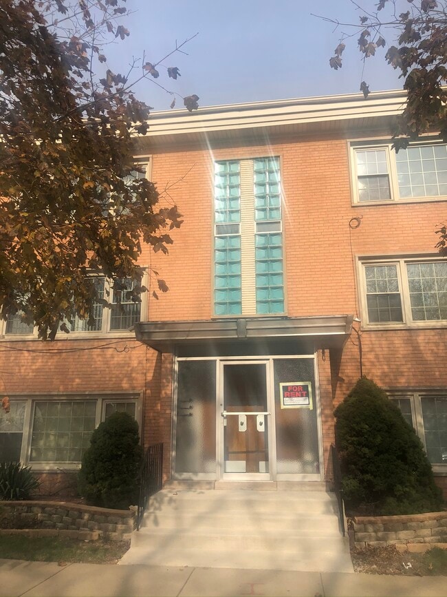 Building Photo - 1847 S Harlem Ave