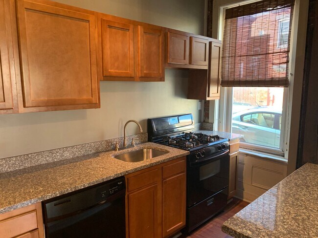 Foto del edificio - 4600 Plummer St