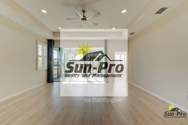 Building Photo - 301 Low Tide Ln