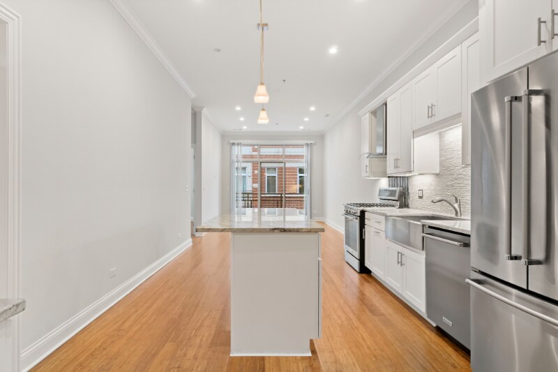 Foto principal - 1050 S Aberdeen St