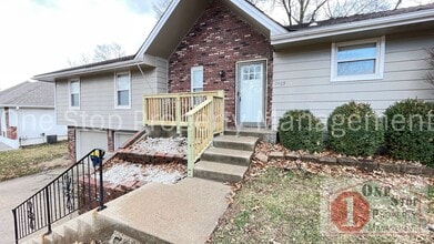 Building Photo - 7405 NW 78th St