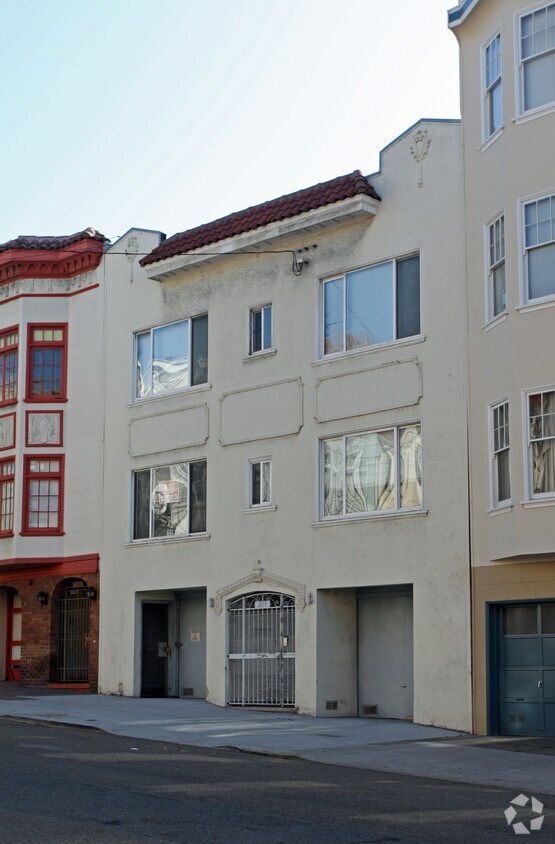 Building Photo - 1575 Filbert St