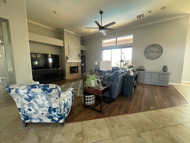 Foto del edificio - 4824 E Hashknife Rd