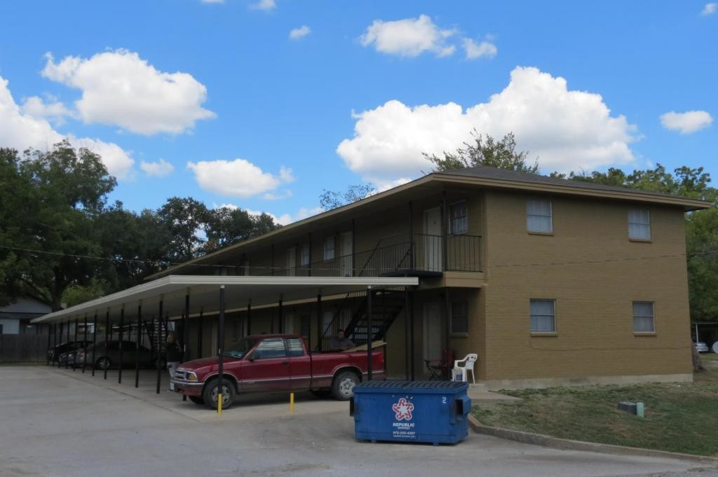Foto principal - 505 E Evergreen #1