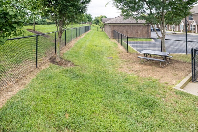 Pet Park - Ashton Park Townhomes