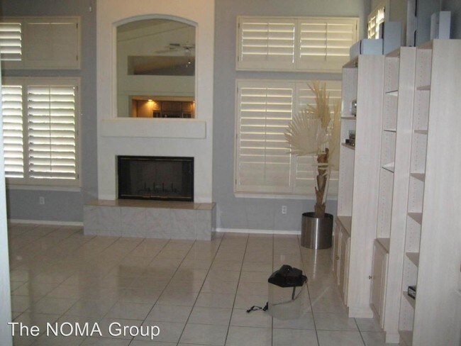 Building Photo - 4 br, 2.5 bath House - 5513 E. Shea Blvd.