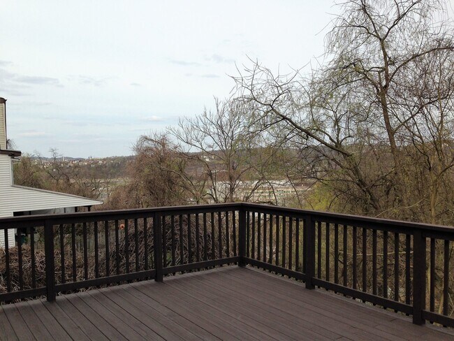 Foto del edificio - 3213 Josephine St