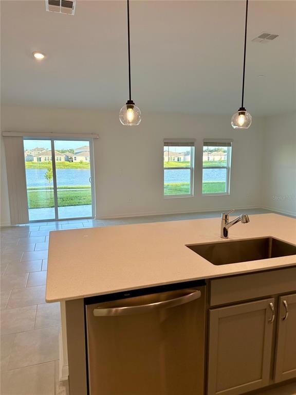 Foto del edificio - 4834 Edensbridge Ln