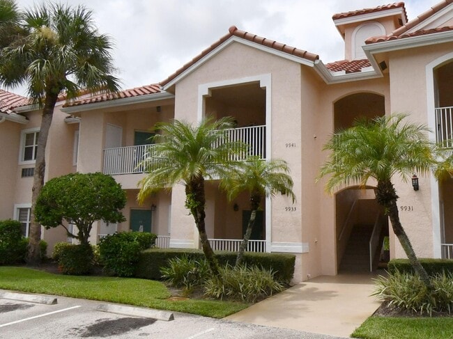 Building Photo - 9933 Perfect Dr