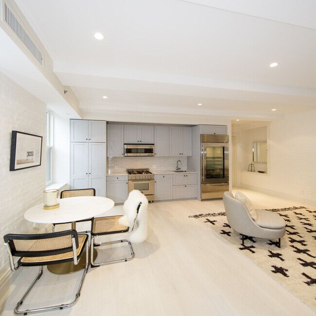 Foto del edificio - 45 W 27th St