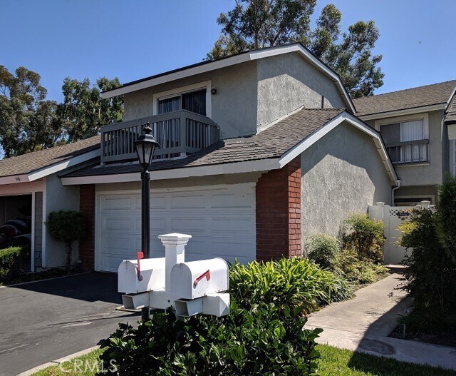 Foto principal - 25091 Acacia Ln