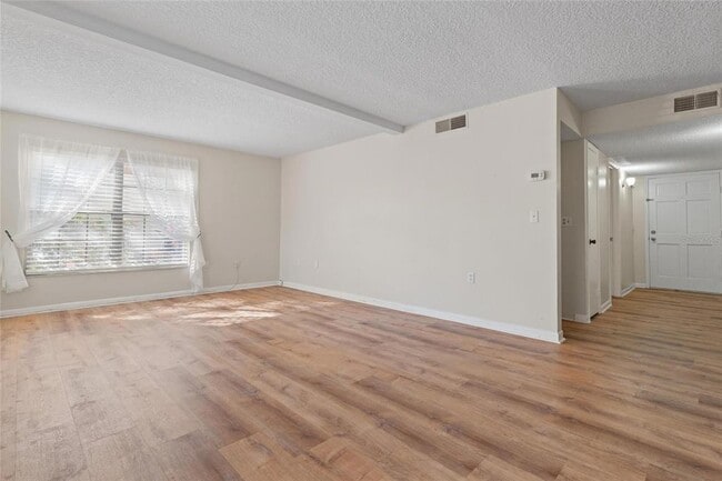 Building Photo - 230 N Bayshore Blvd