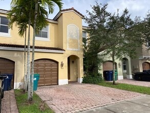 Building Photo - 4017 SW 149th Ct