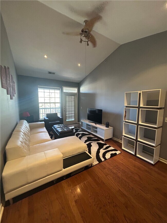 Foto del edificio - 4230 NW Meadow Creek Cir
