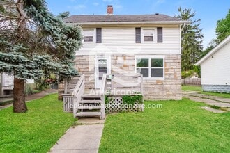 Building Photo - 754 McKinley Ave