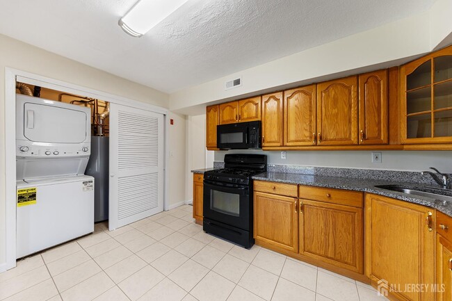 Building Photo - 1807 Muriel Ct