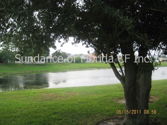 Building Photo - 72 Lakepointe Cir