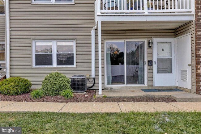Foto del edificio - 2900 State Hill Rd