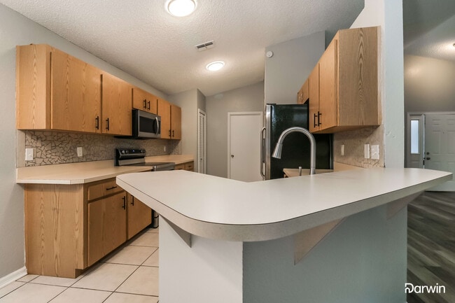 Building Photo - 4630 COPPER LN, PLANT CITY, FL 33566