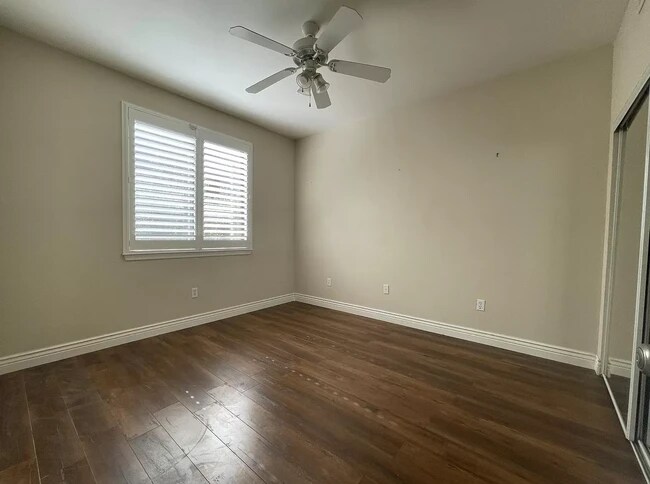 Building Photo - 1060 S 3rd St