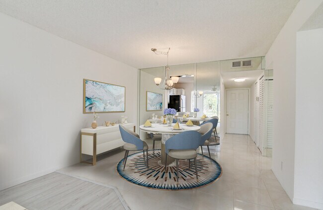 Foto del edificio - 14307 Bedford Dr