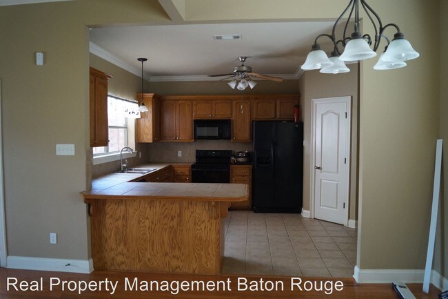 Building Photo - 12362 Dutchtown Villa Dr