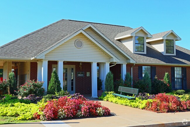 Chapel Ridge of Stillwater Apartments Stillwater, OK