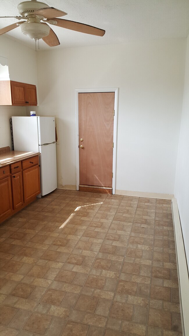 Foto del edificio - 2842 Cedar Street