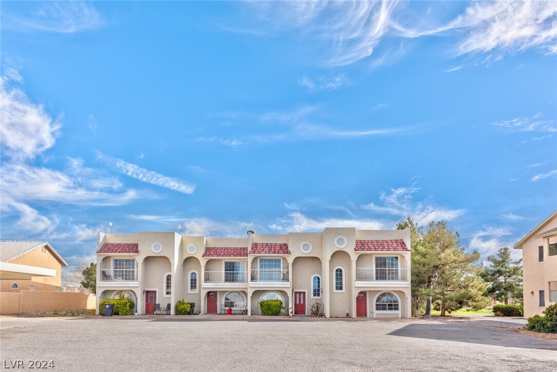 1201 Bourbon St, Pahrump, NV 89048 Townhome Rentals in Pahrump NV