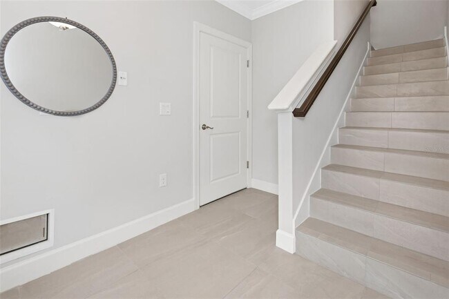 Building Photo - 4111 Rocky Shores Dr