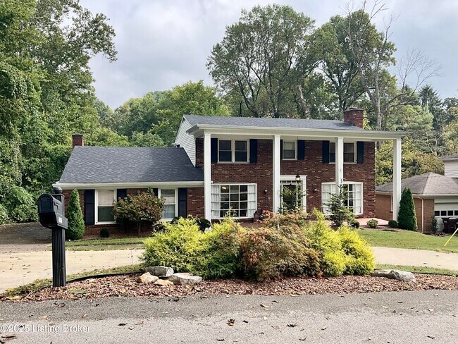 Foto del edificio - 2411 Chadford Way