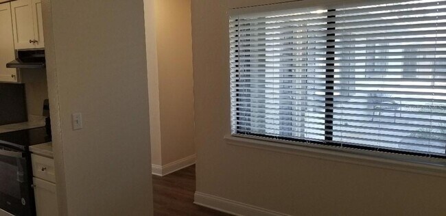 Foto del edificio - 1814 3rd St SE