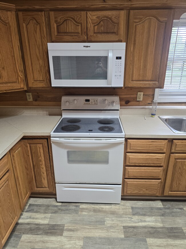 Foto del edificio - 1824 Park Rd