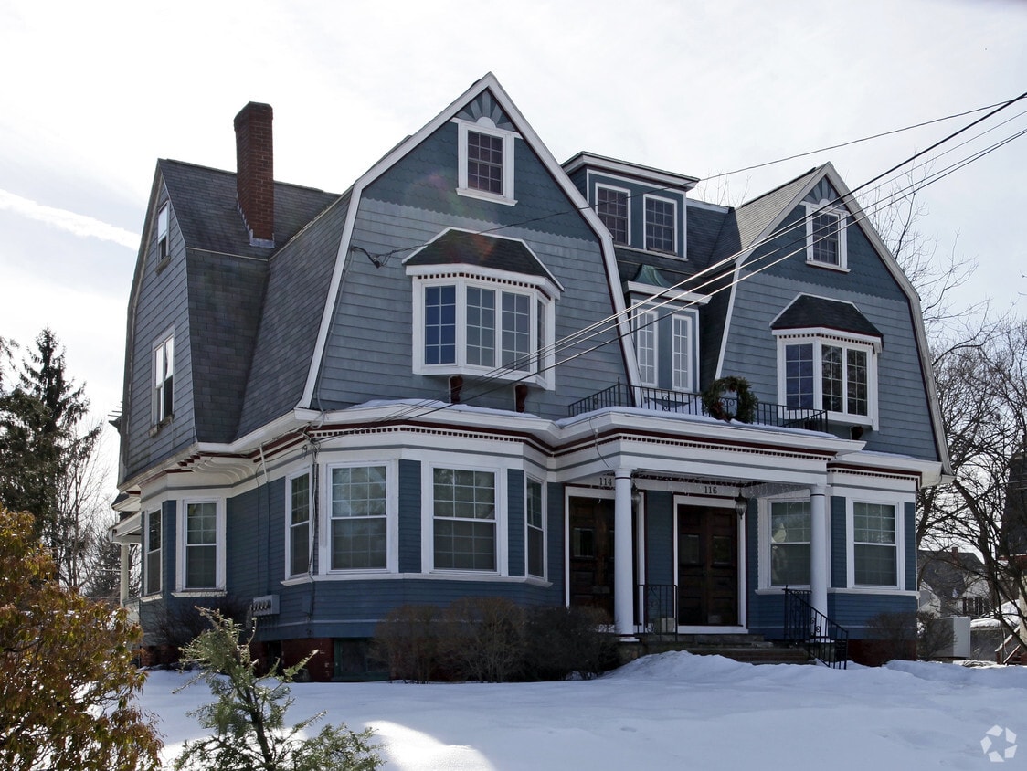 Building Photo - 114-116 Columbia Ave