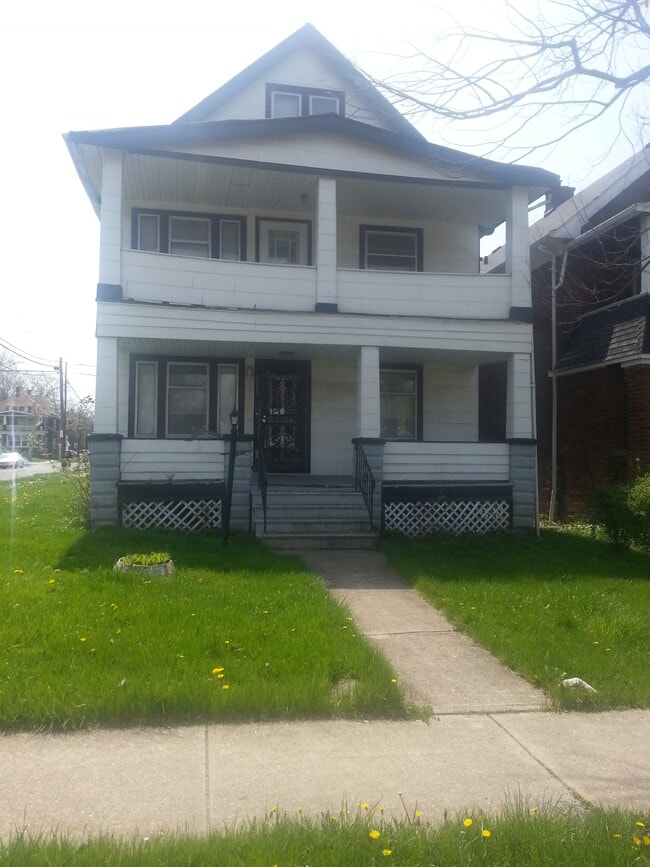 Building Photo - 9620 Mt Auburn Ave