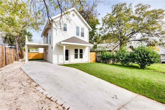 Foto del edificio - 1906 E 17th St