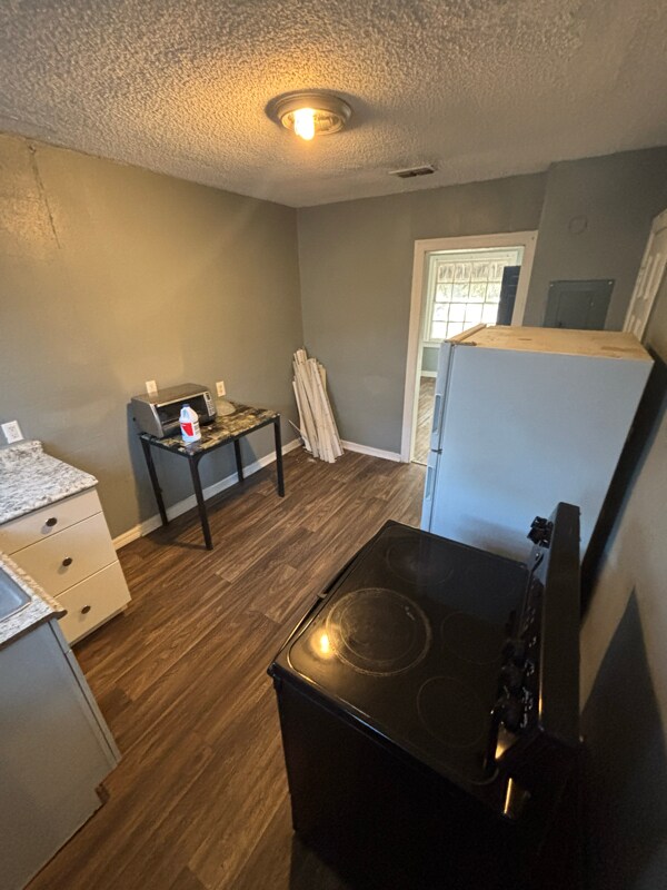 Foto del edificio - 3305 N Laura St